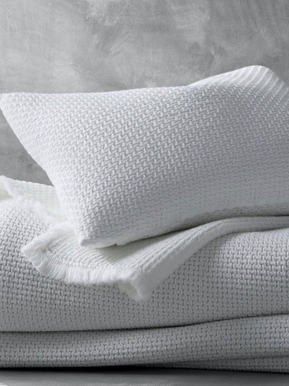 Matouk Selah White King Coverlet + 3 Matching Euro Shams
